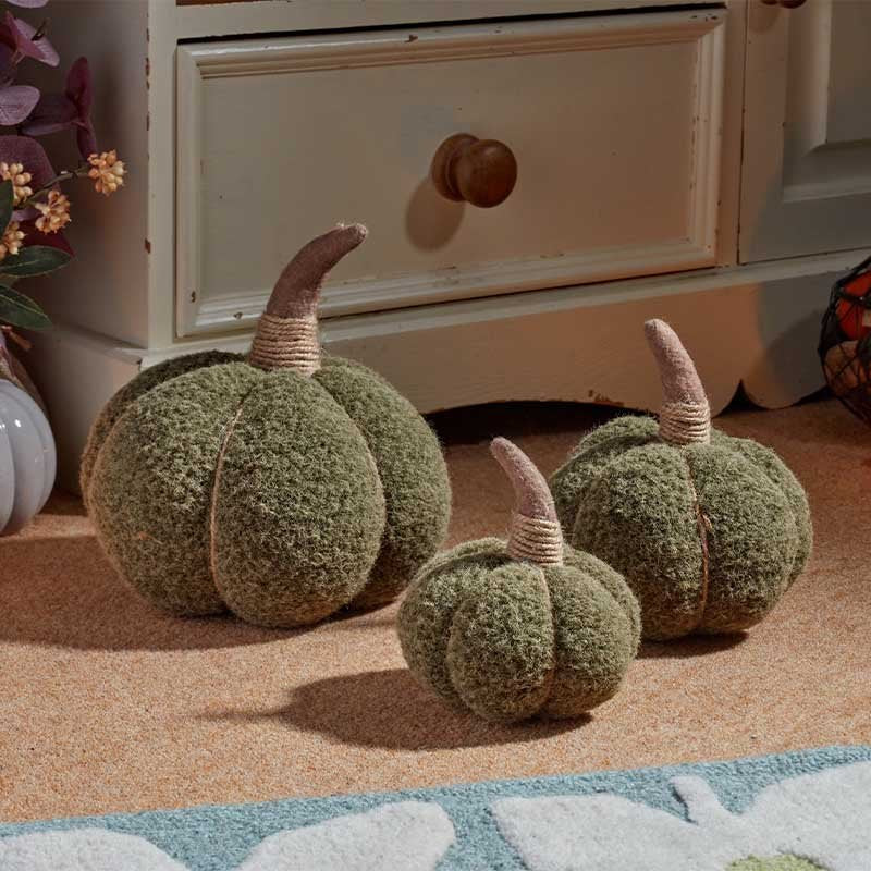 Plushy Pumpkin - Sage, Large