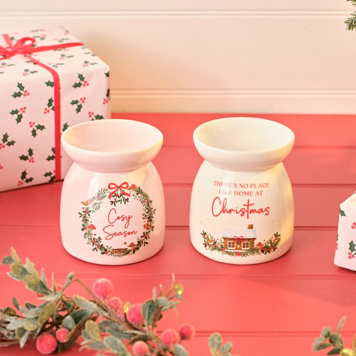 HOLLIES AND BERRIES STONEWARE WAX MELT BURNER