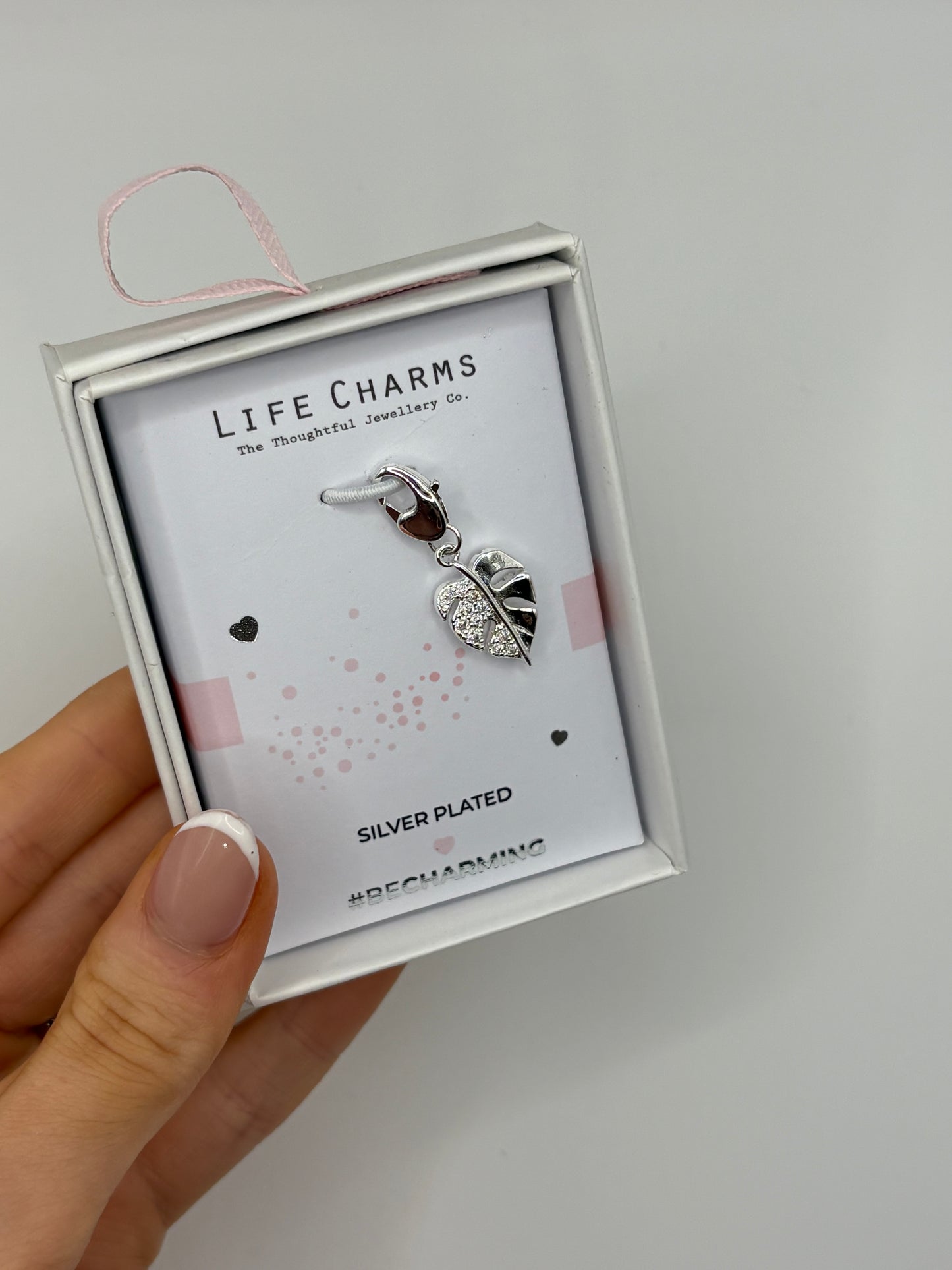 #BeCharming Leaf Charm